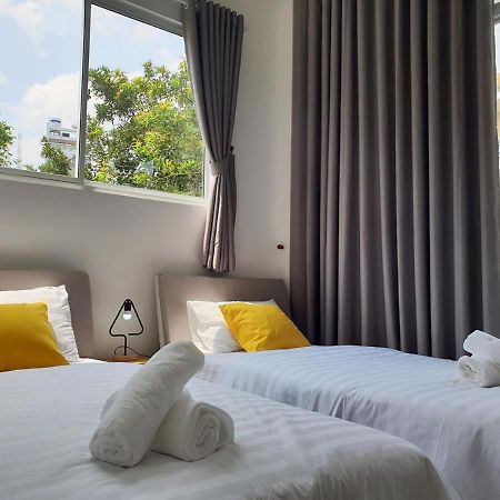 Yelo Hostel & Cafe 胡志明市 外观 照片