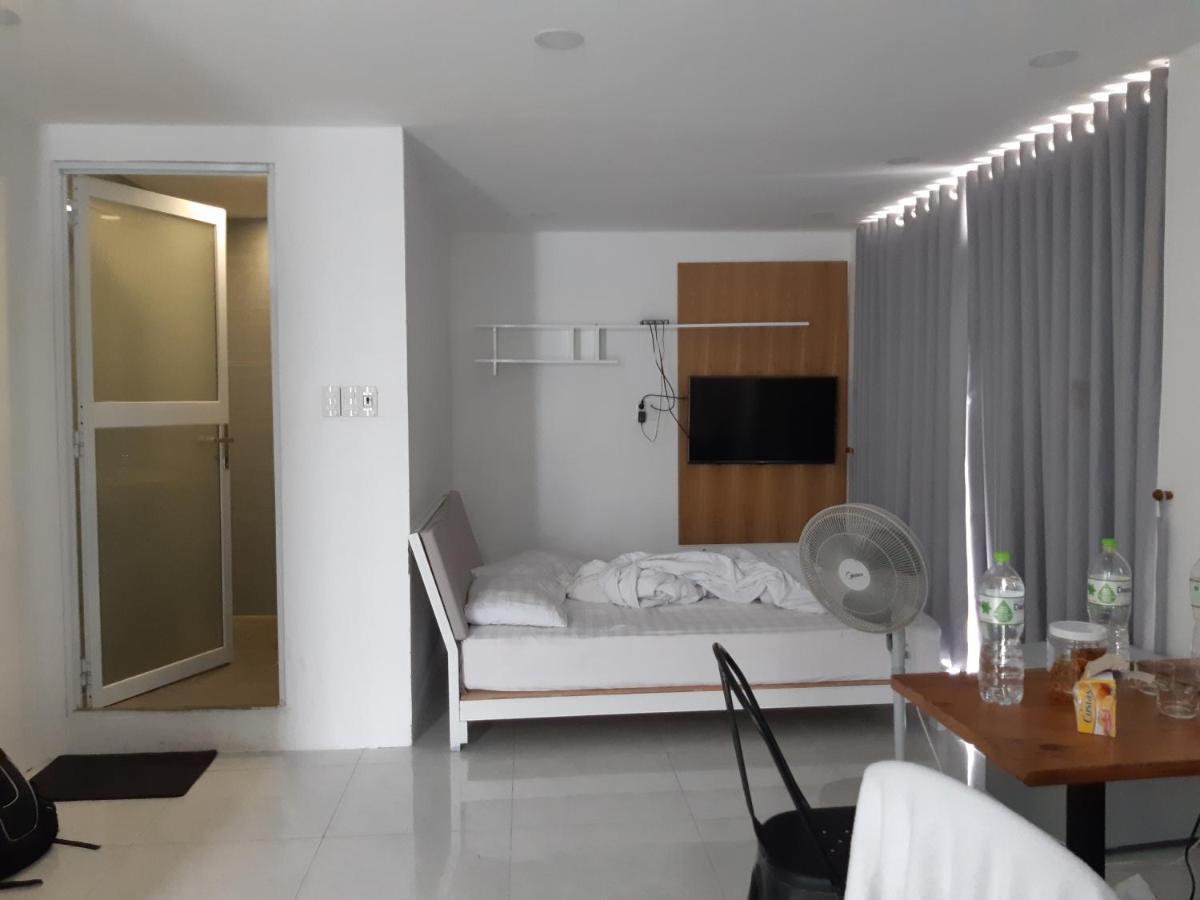 Yelo Hostel & Cafe 胡志明市 外观 照片